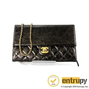 CHANEL Cracked Metallic Calfskin Zip Away Clutch